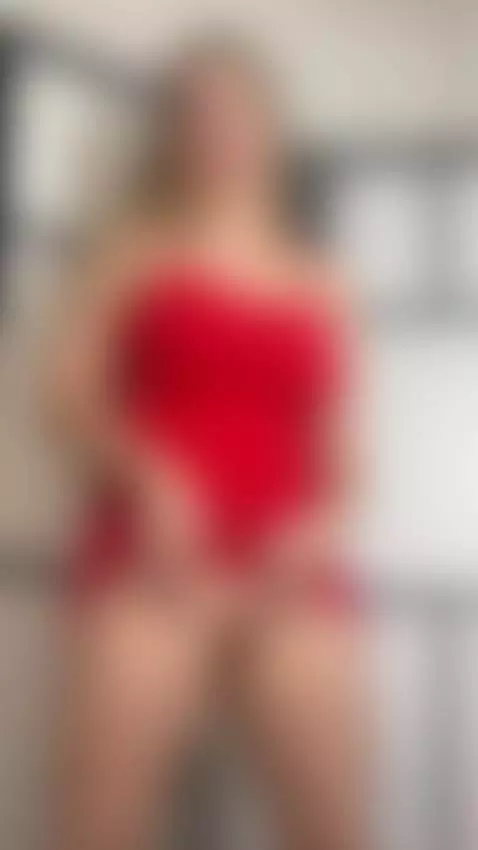 A little secret under my dress 🌙 by realstellacardo