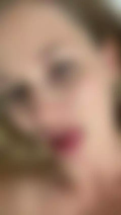 Do you like watching my tongue play while I show my tits? 👅 by realstellacardo