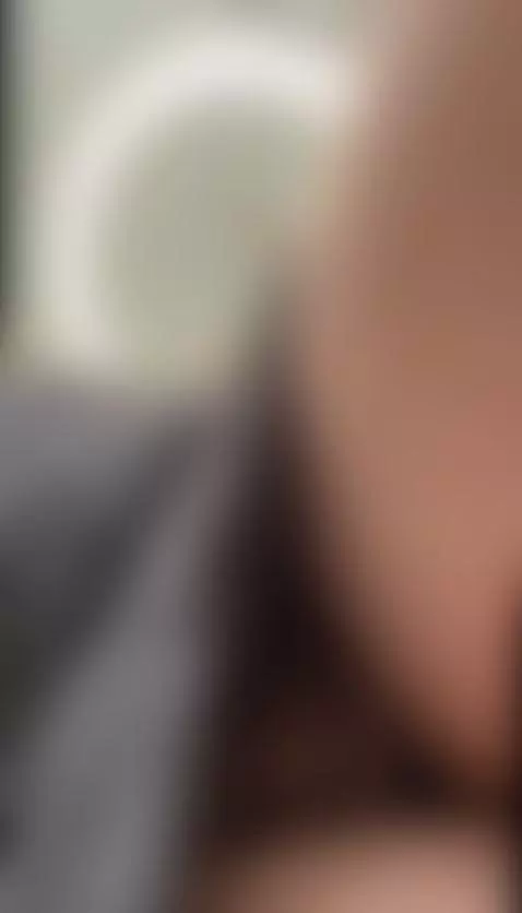 there’s a reason people paused by kamilaheelss