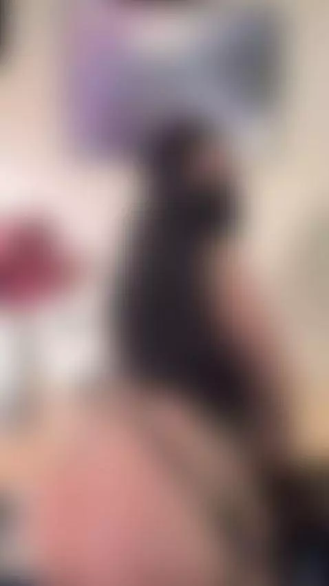 I love it when I get spanked by saraablackk