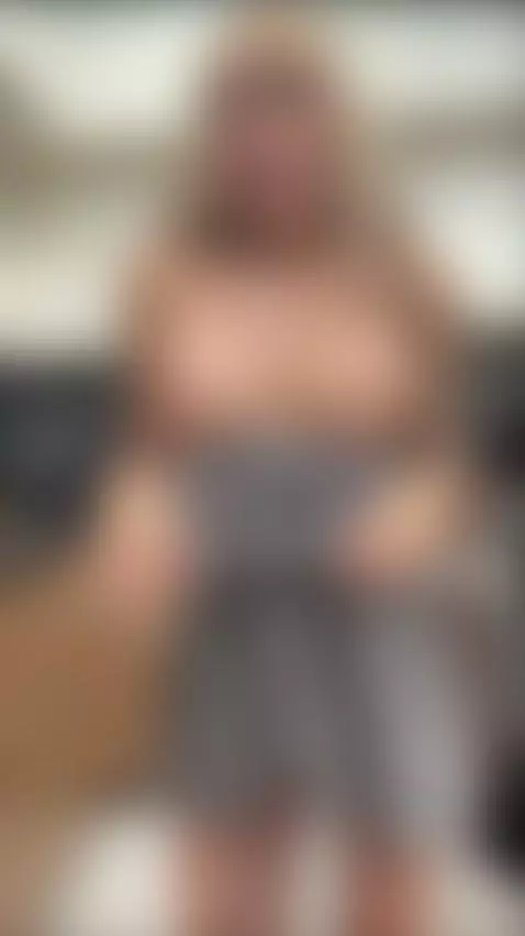 She says nothing, but her eyes say everything 💭
If you get i... by kirapretty