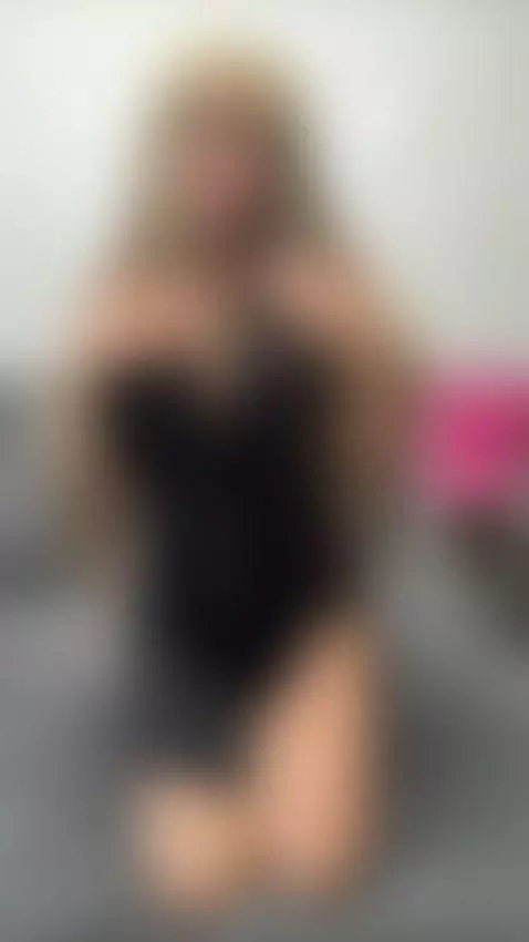 Every girl is a work of art 🎨 Subscribe! by kirapretty