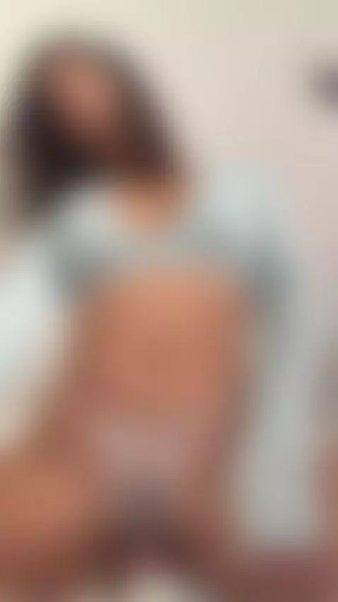 riding your face o.o by soffiluv