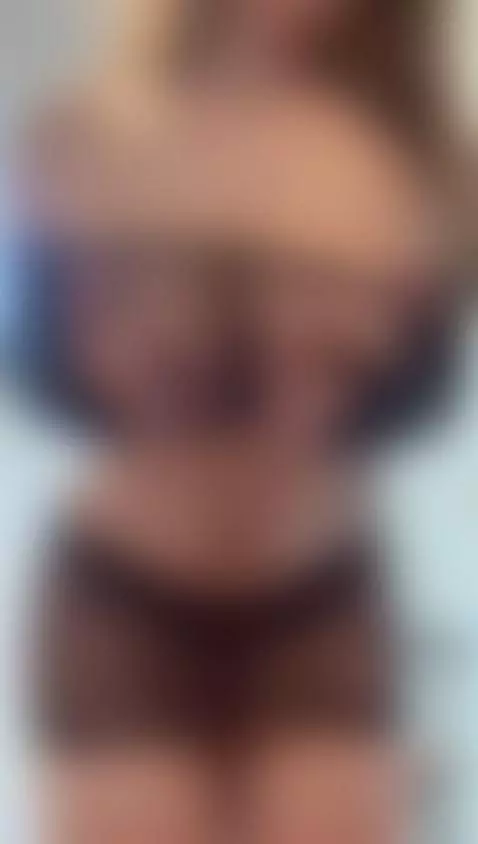 How do this tights look on me? 😏 by sarareynoldsx