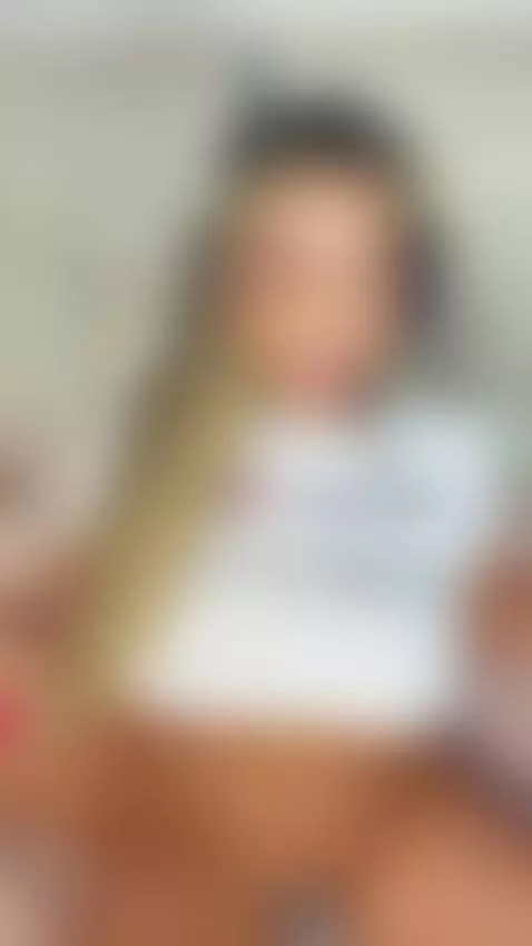 I need your support 🥺 VOTE SARA REYNOLDS in Jerkmate for cam... by sarareynoldsx