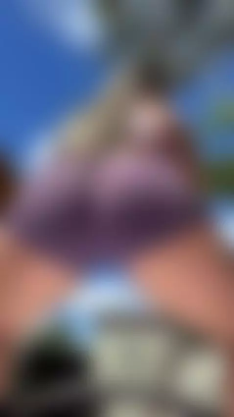 Can I squat on you? 🍑🔥 by sarareynoldsx