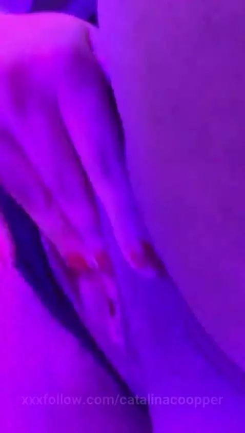 So wet, ready and waiting for your tongue 😈 by catalinacoopper