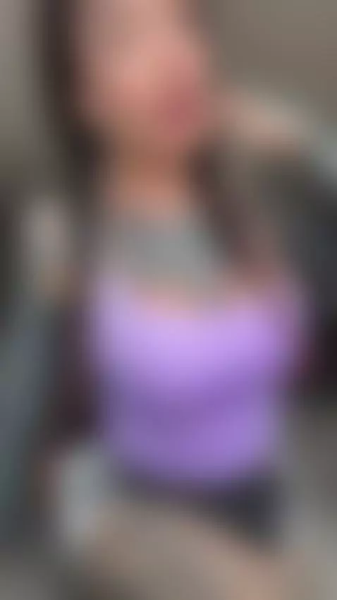 One tap, and I’ll moan your name like I’m already under you ... by antoniacosta