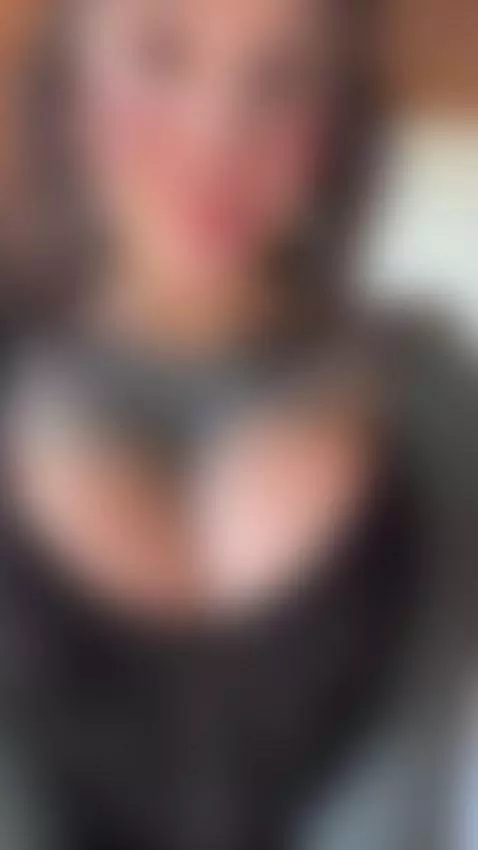 Check my OF link baby it's free or follow me on instagram by antoniacosta