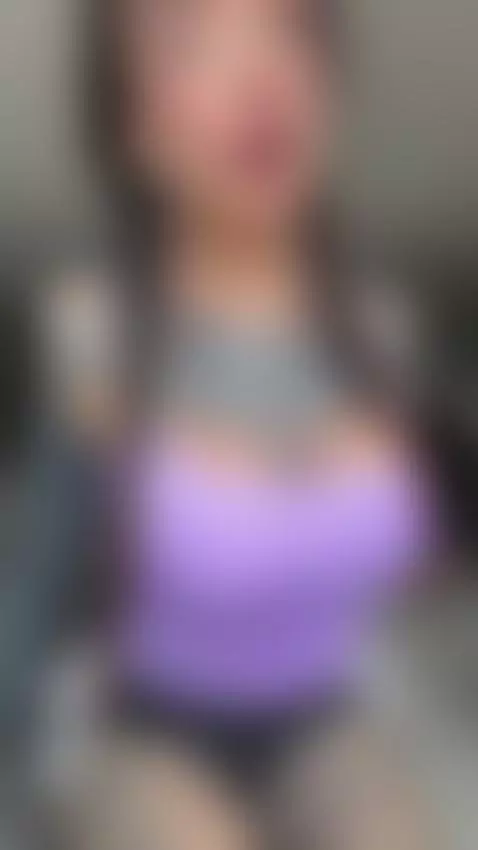 Check my OF link baby it's free or follow me on instagram by antoniacosta