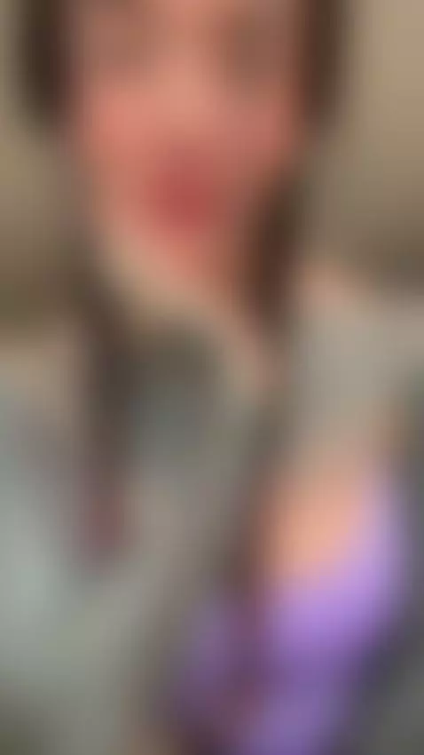 Check my OF link baby it's free or follow me on instagram by antoniacosta