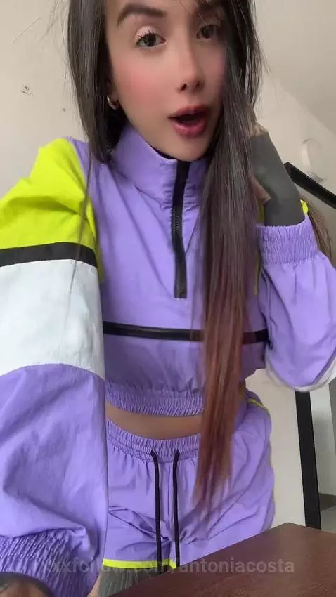 Check my OF link baby it's free or follow me on instagram by antoniacosta