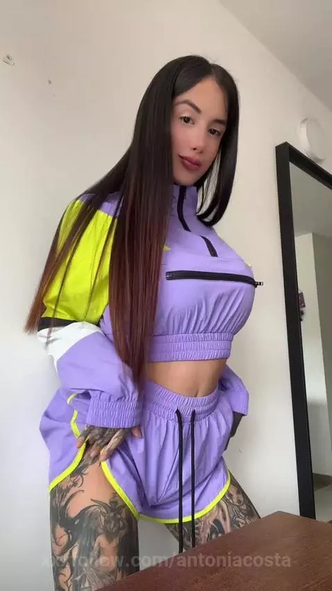 Check my OF link baby it's free or follow me on instagram by antoniacosta