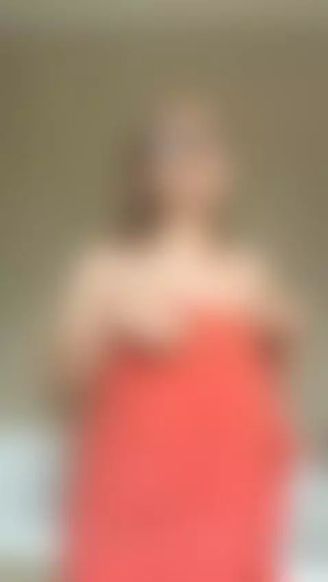 Hot clip — sultry and ready. Watch full content on my page by crazylexi