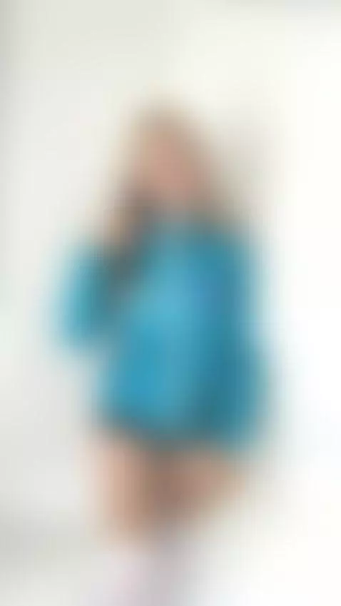 Hot clip — sensual and ready. Watch full content on my page by crazylexi