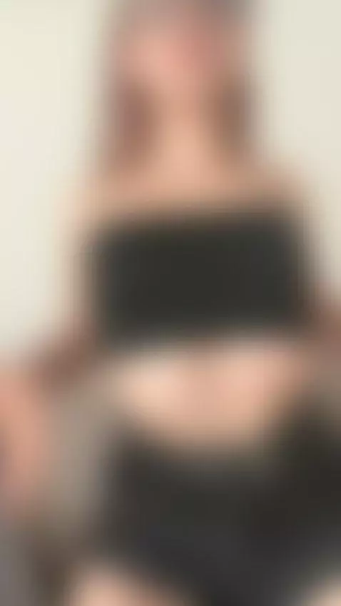 sultry and uncut. Don't miss the exclusive clips. by crazylexi