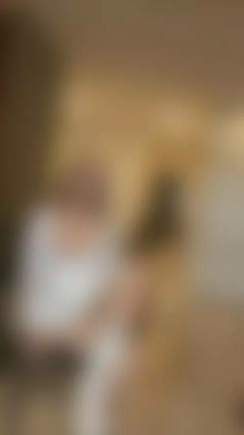 Short tease: sultry moment. Want more? Tap my profile by crazylexi