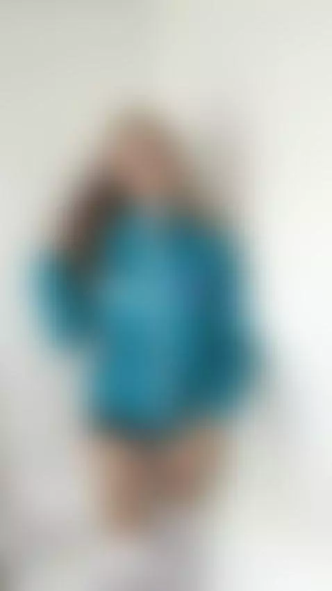 Hot clip — sensual and ready. Watch full content on my page by crazylexi