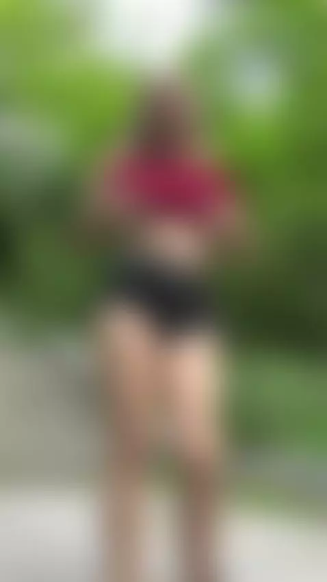 Short tease: sultry moment. Want more? Tap my profile by crazylexi