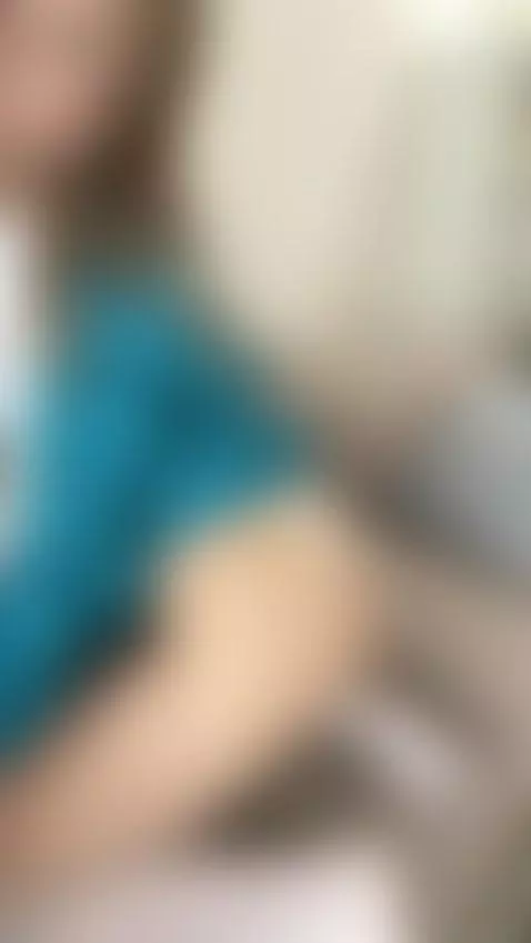 Short tease: sensual moment. Want more? Tap my profile by crazylexi