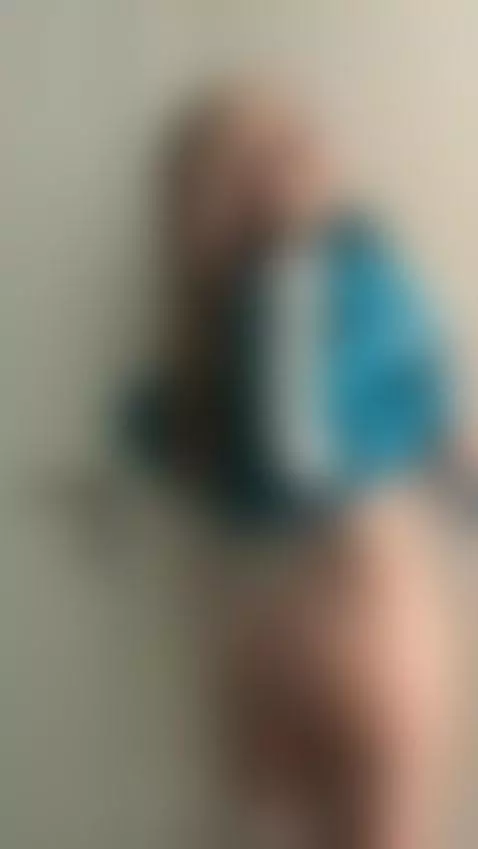 Short tease: wild moment. Want more? Tap my profile by crazylexi