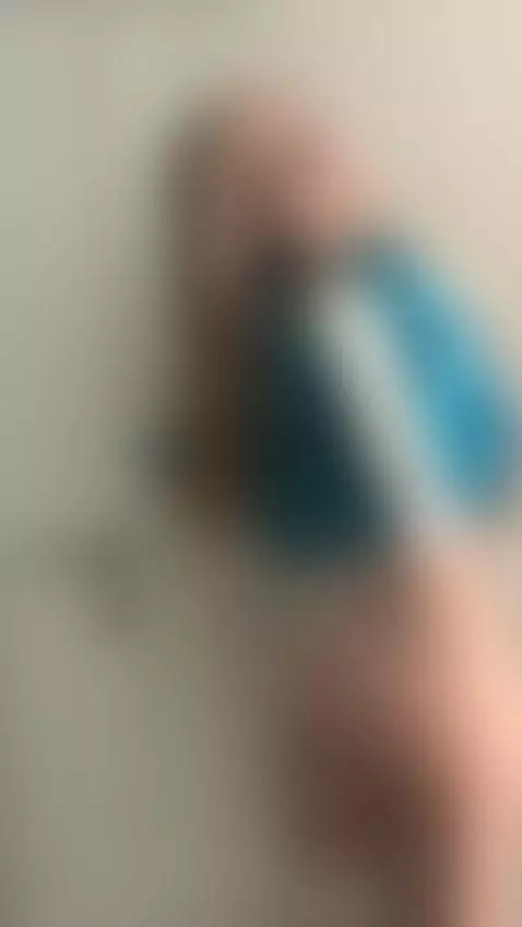 Short tease: sultry moment. Want more? Tap my profile by crazylexi