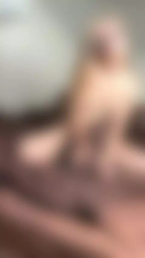 18+ Blonde with glasses: perky nude tits, sexy bed tease. by crazylexi