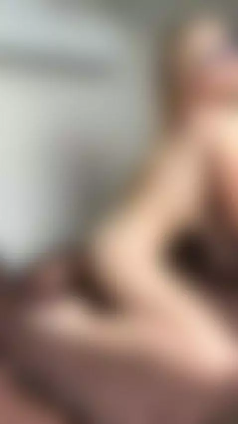 18+ Nude blonde's sexy ass arched on bed. by crazylexi