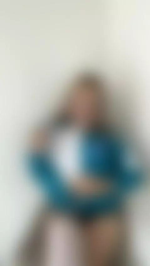 18+ Blonde flashing perky nude tits in sexy shorts. by crazylexi