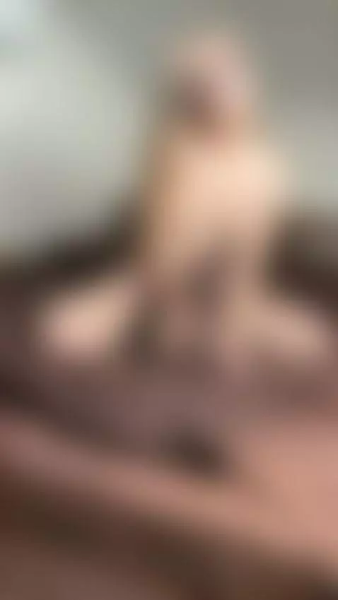 18+ Sexy blonde's perky tits & nude spread legs. by crazylexi