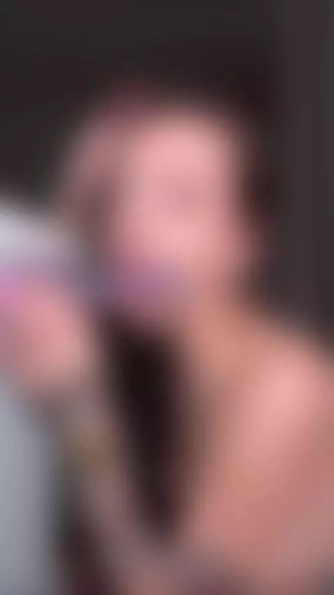 This hottie is ready to heat things up by kendrralane