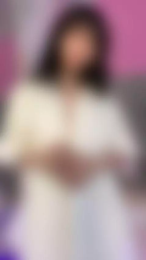 I'm your sexy hot girl 😈🔥 by chloeesky