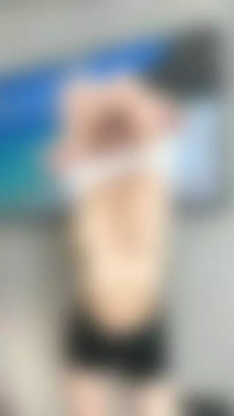 Short tease: naughty moment. Want more? Tap my profile by karawaves