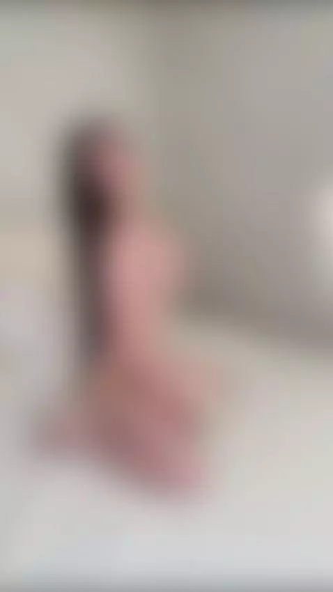 I'm jumping on the pillow, do you want to be next?🥩 by karawaves