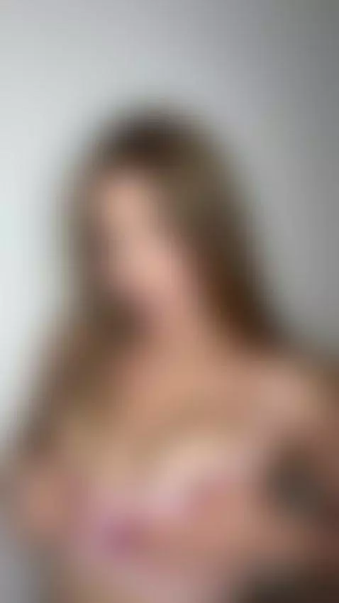 They say curiosity killed the cat… click carefully 😼 by elineverly