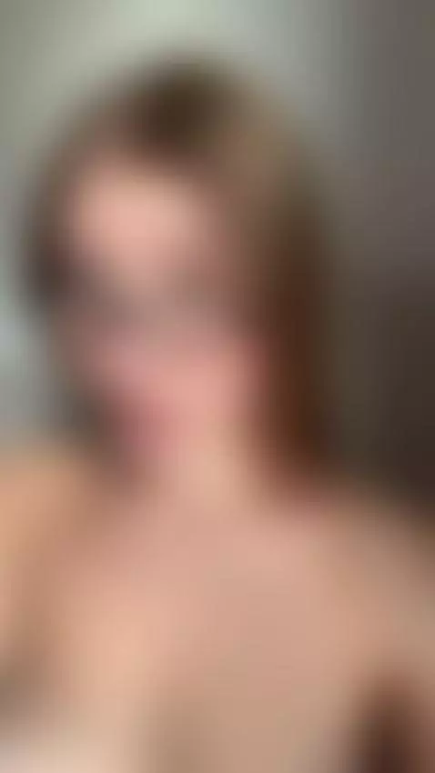 Private chats hit different on OnlyFans 😏 by elineverly