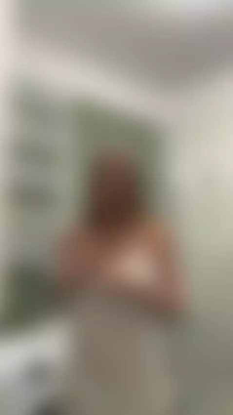 No filters. No limits. Just me 💦 OnlyFans by elineverly