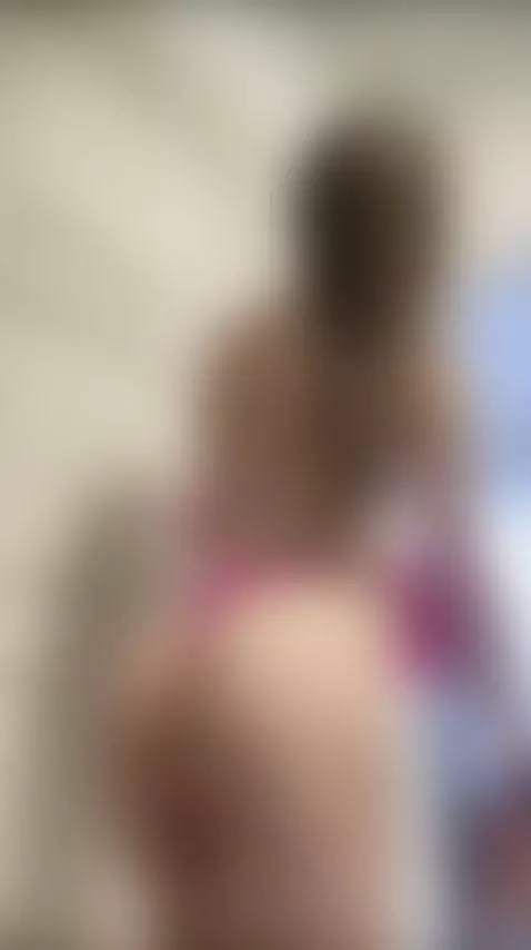 Charming and bright — subscribe to stay tuned! ✨ by sophiedelight