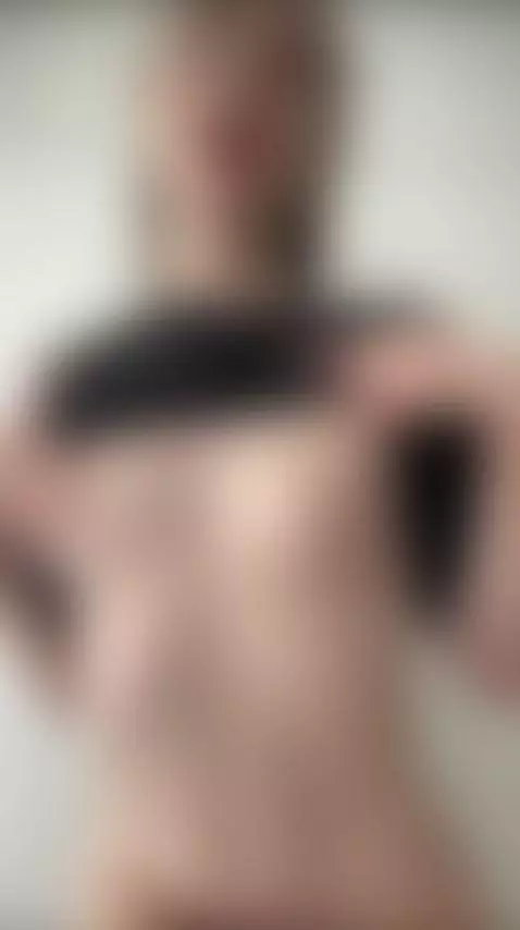 Charge yourself with positivity together with her! Subscribe... by sophiedelight