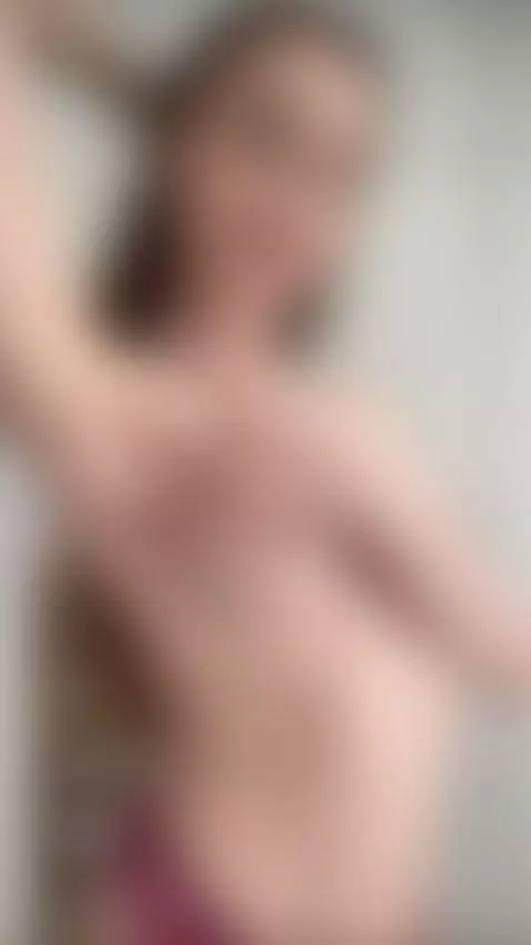 A boost of energy and smiles — all in this video! Subscribe!... by sophiedelight