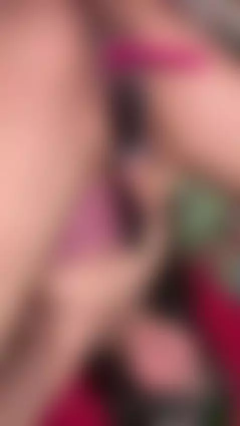 un poquito de vibracion para calentarme 😏👀 by alexa19pretty