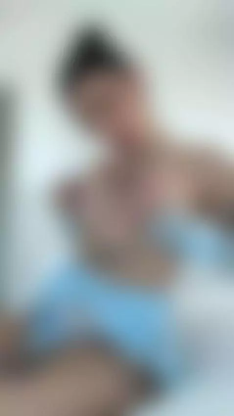 The heat rises with every glance 🔥👀 by panteritaaaa