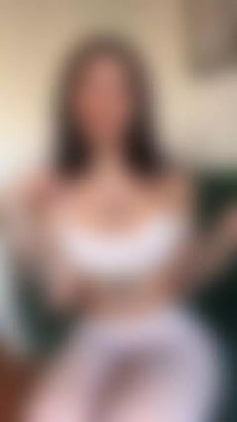 My skin is your weakness 😏💋 by panteritaaaa