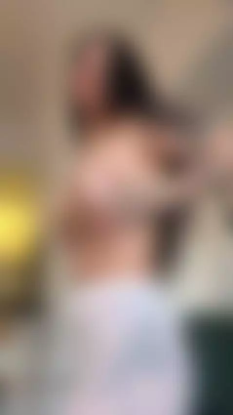 Every glance sets fire 👀🫦 by panteritaaaa