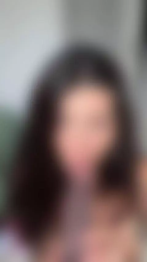 I breathe color into the golden haze 💦🩶 by panteritaaaa