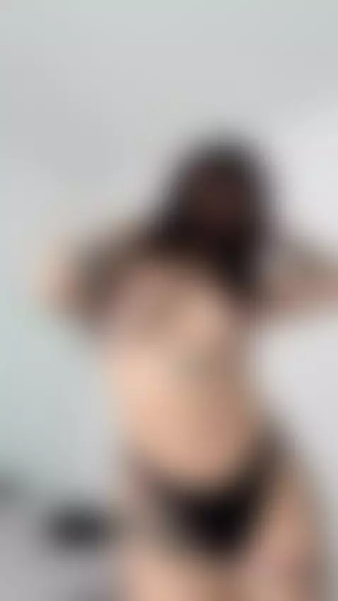 Heat rises behind my shoulders 😈💧 by panteritaaaa