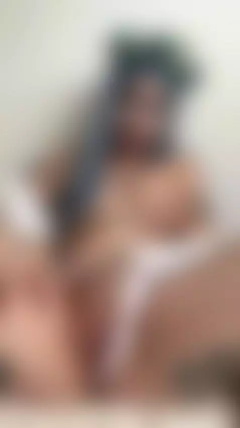 You’ll forget the world outside 💋💫 by panteritaaaa