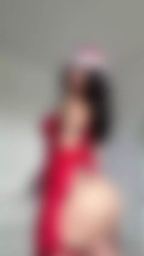 Light hovers gently above my chest 💋💫 by panteritaaaa