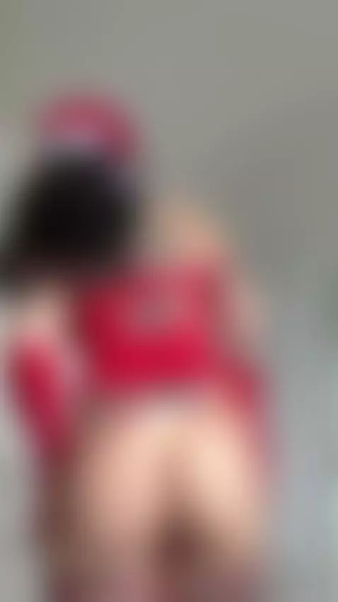 The glow pools into the hollow of my back 😈💧 by panteritaaaa