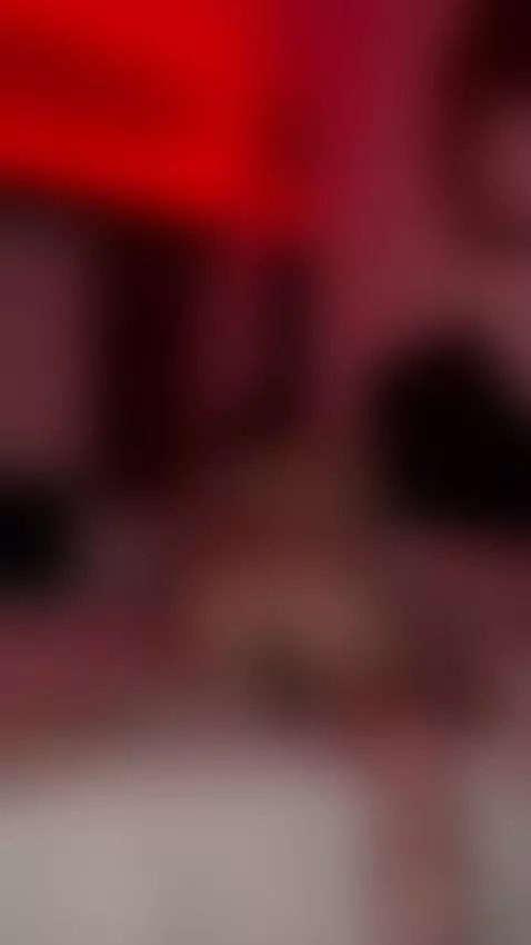 Can you imagine grabbing me from behind?
https://onlyfans.co... by laemperatriz00